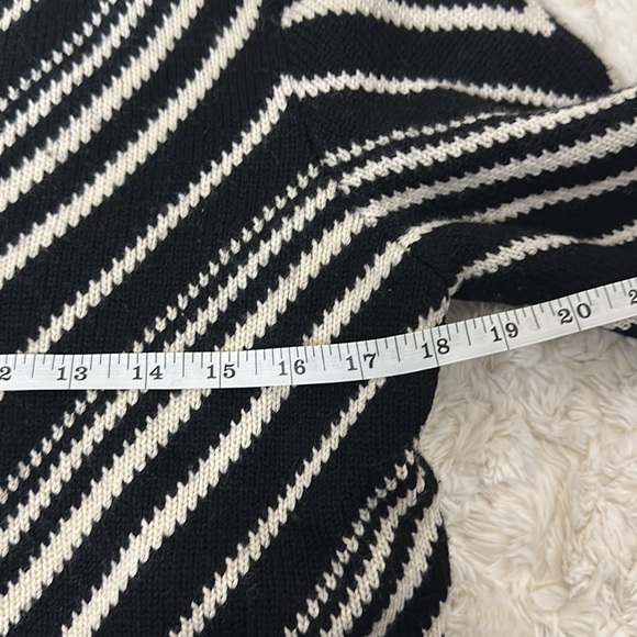 Vintage Talbots Petites 100% Wool Women’s Zip Up Sweater Size Medium - Picture 6 of 8